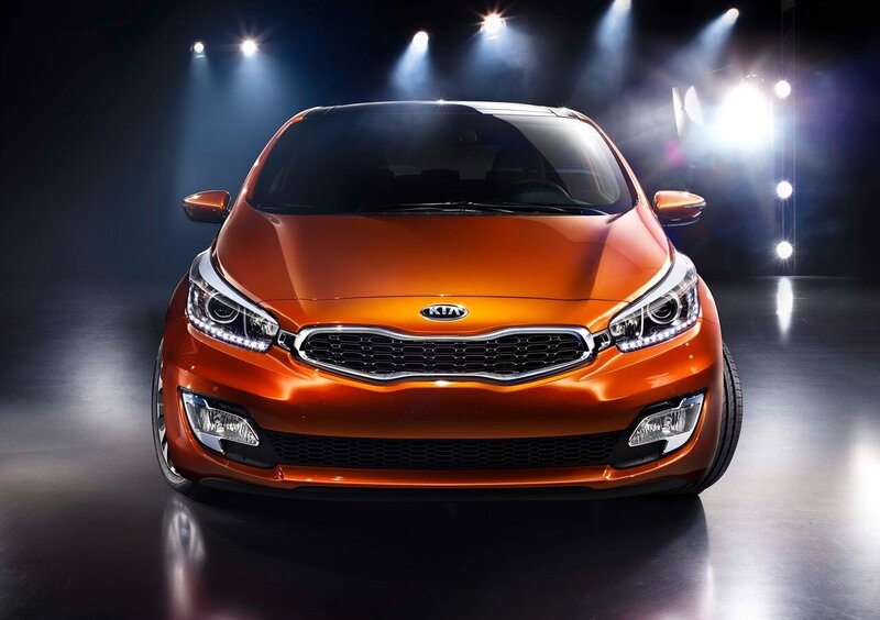 Kia Pro Cee'd (2013-14) (25)