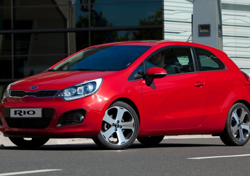 Kia Rio (2011-17) (31)