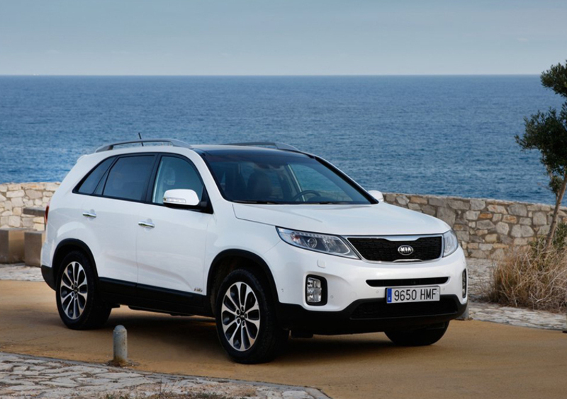 Kia Sorento (2009-15) (7)