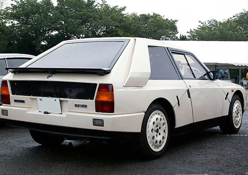Lancia Delta (1986-88) (2)