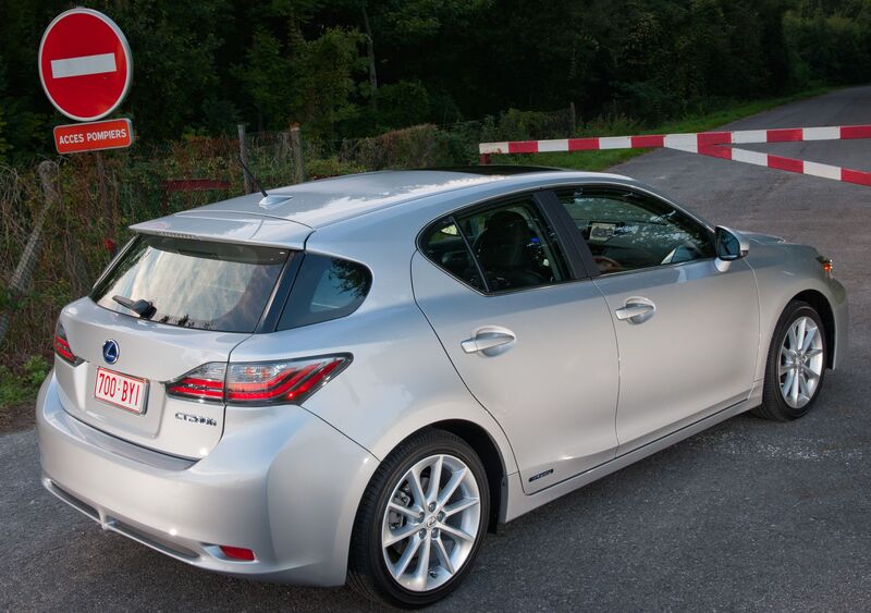 Lexus CT (2010-20) (39)