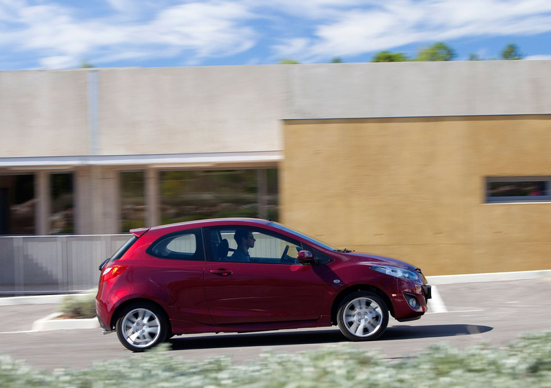 Mazda Mazda2 (2007-14) (13)