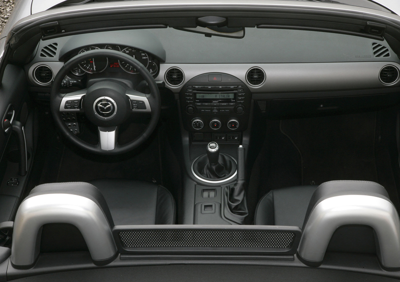 Mazda MX-5 (2005-15) (23)