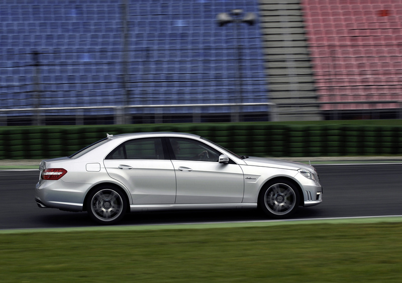 Mercedes-Benz Classe E (2009-16) (42)