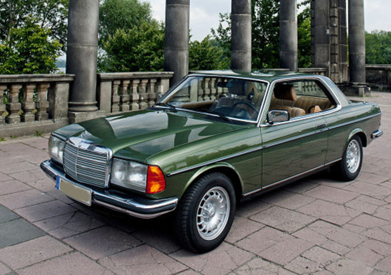 Mercedes-Benz 230 Coupé (1977-86)
