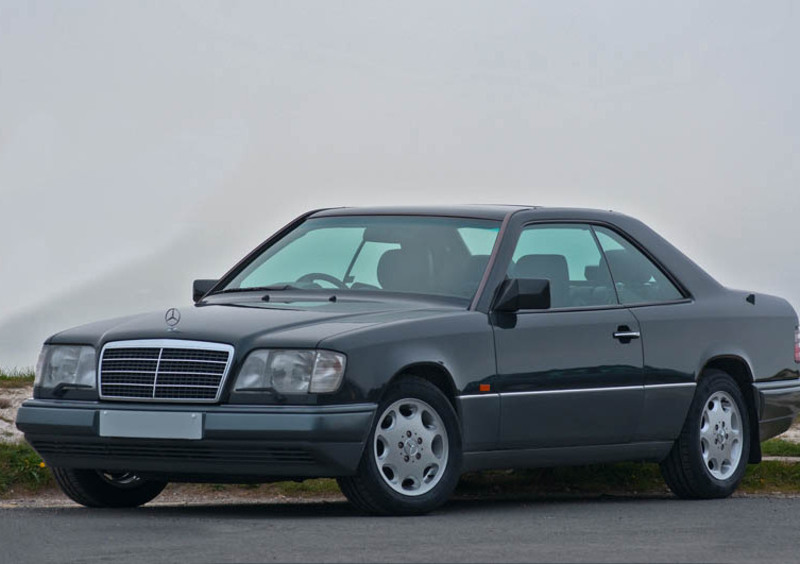 Mercedes-Benz 300 Coupé (1987-94)