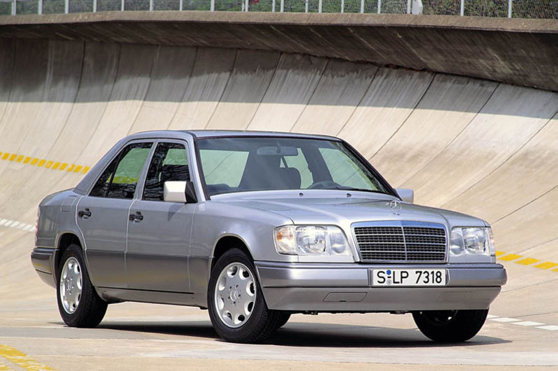 Mercedes-Benz 320 (1992-93)