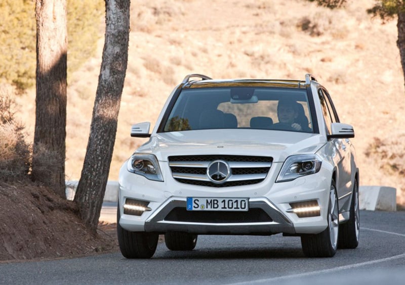 Mercedes-Benz GLK (2008-15) (2)