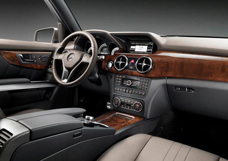 Mercedes-Benz GLK (2008-15) (19)