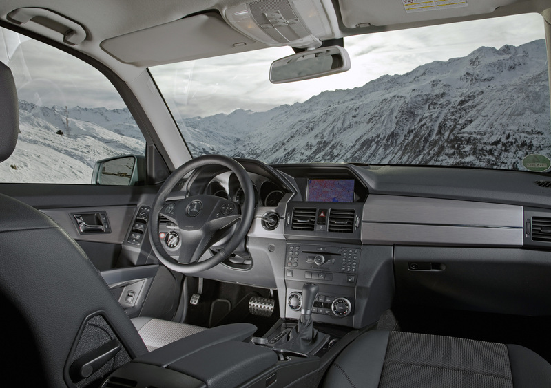 Mercedes-Benz GLK (2008-15) (59)