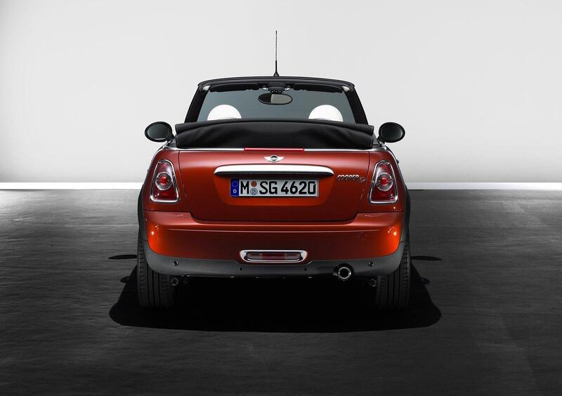 MINI Mini Cabrio (2009-14) (11)