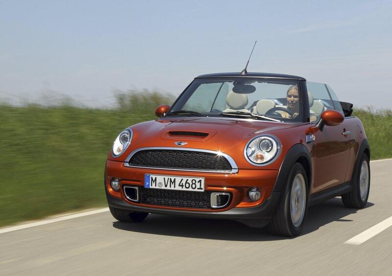 MINI Mini Cabrio (2009-14) (12)