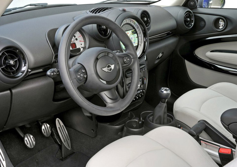 MINI Mini Paceman (2012-17) (23)