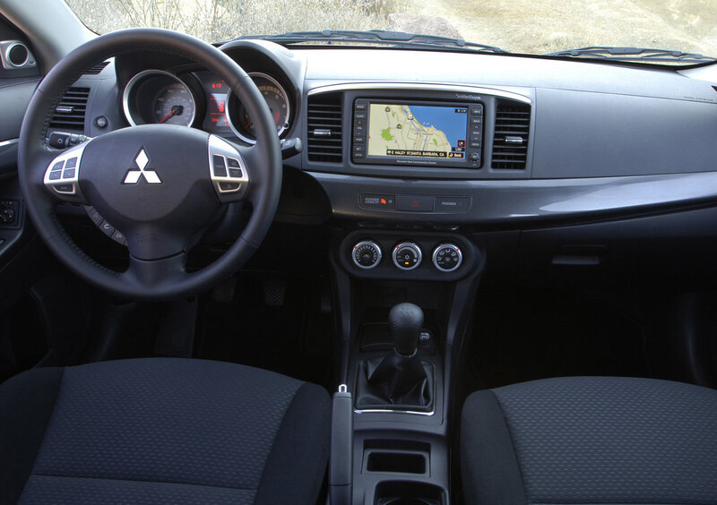 Mitsubishi Lancer (2008-11) (8)