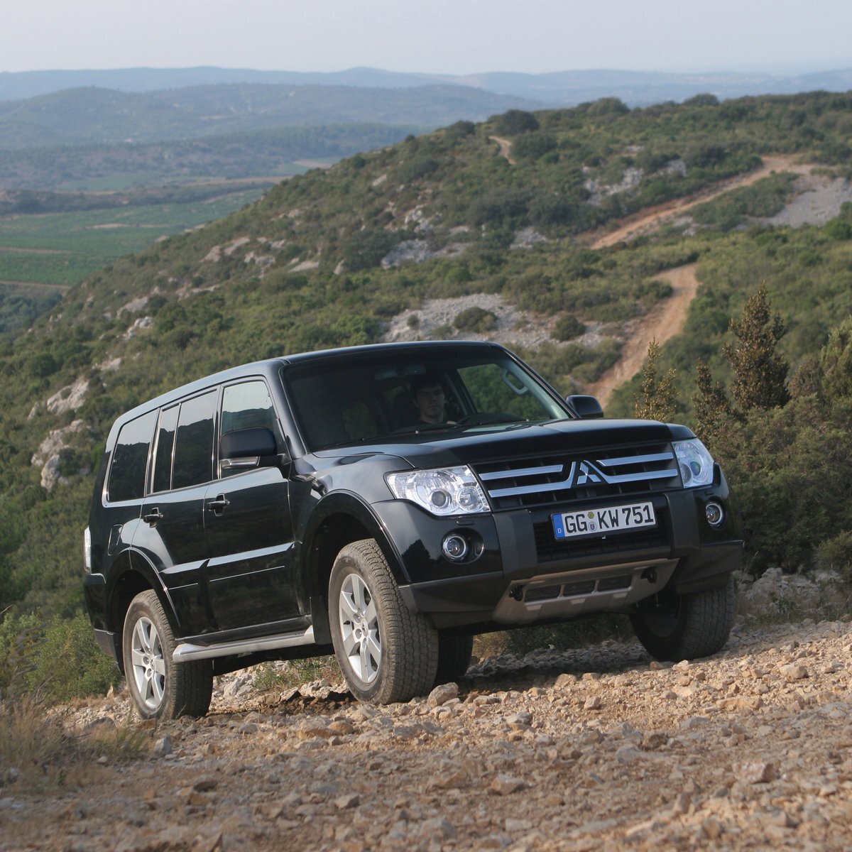 Mitsubishi Pajero (2006-19)