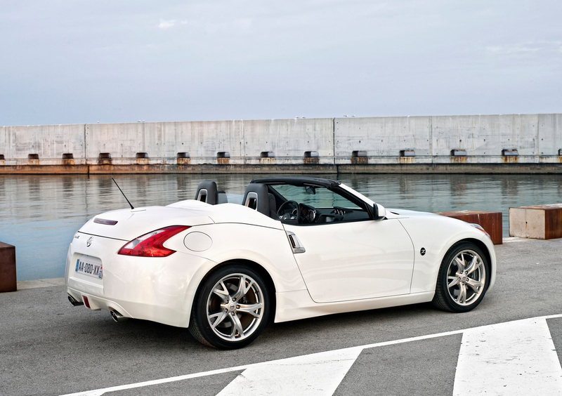 Nissan 370Z Cabrio (2010-20) (3)