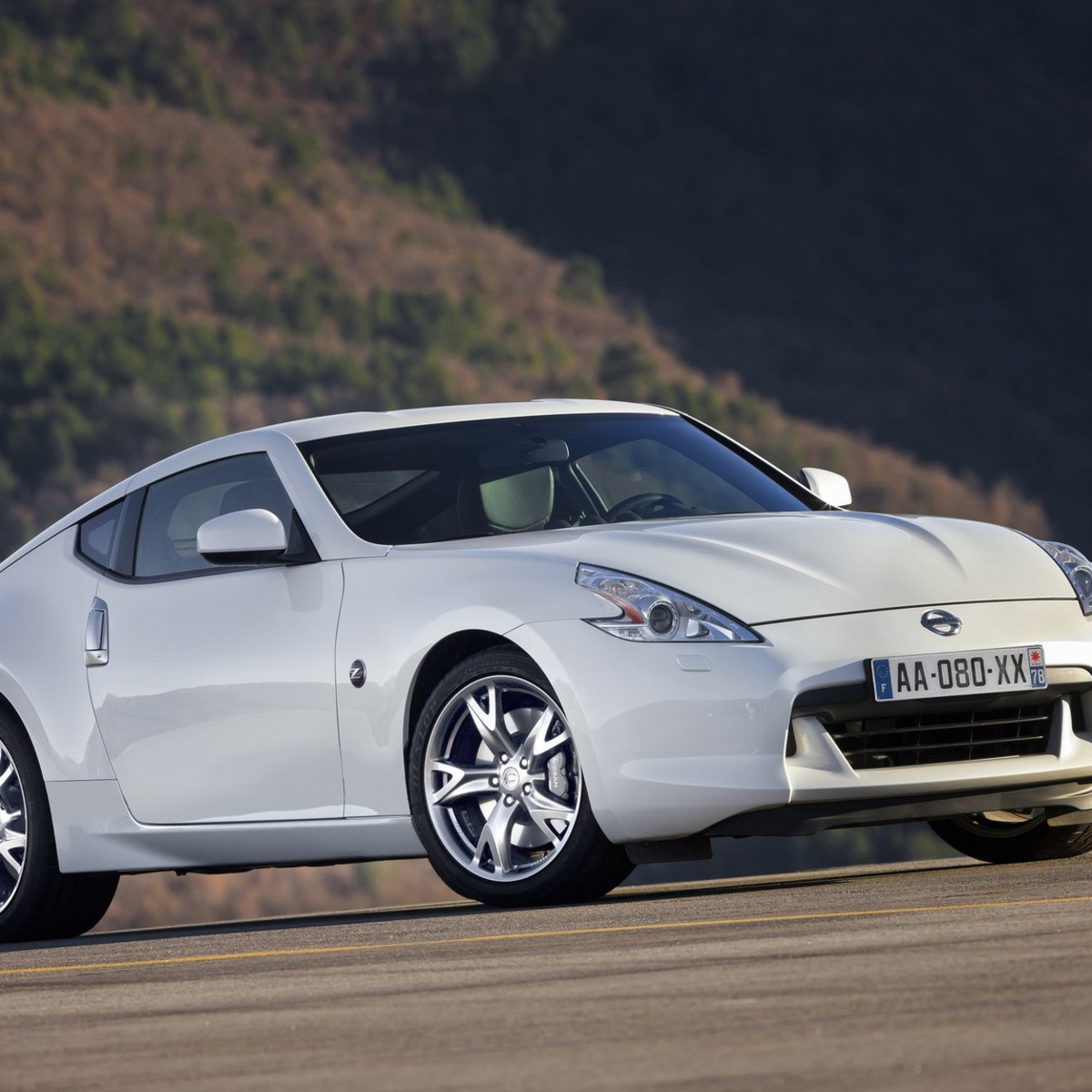 Nissan 370Z Coup&eacute;