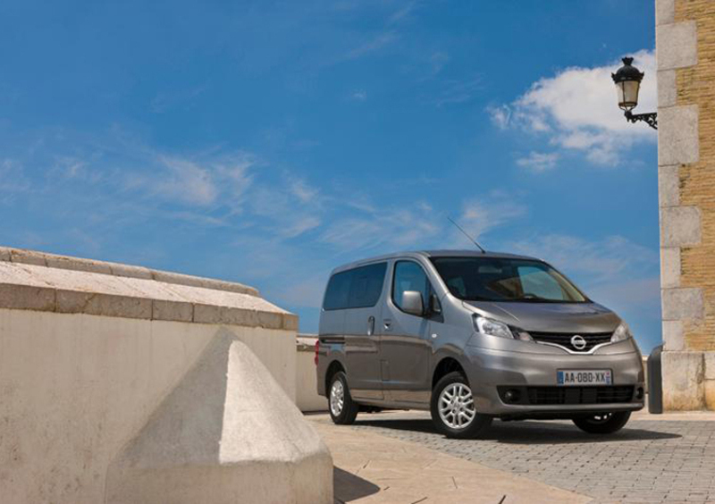 Nissan Evalia (2011-16) (5)