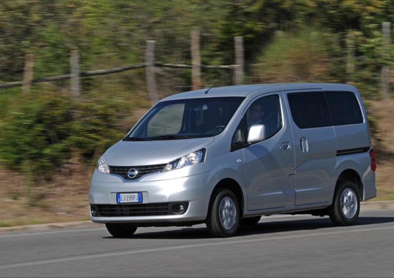 Nissan Evalia (2011-16) (6)