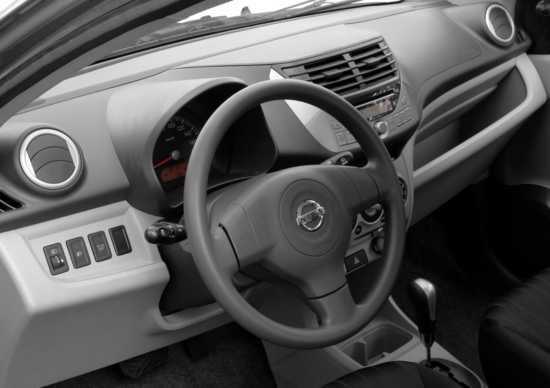 Nissan Pixo (2009-13) (11)