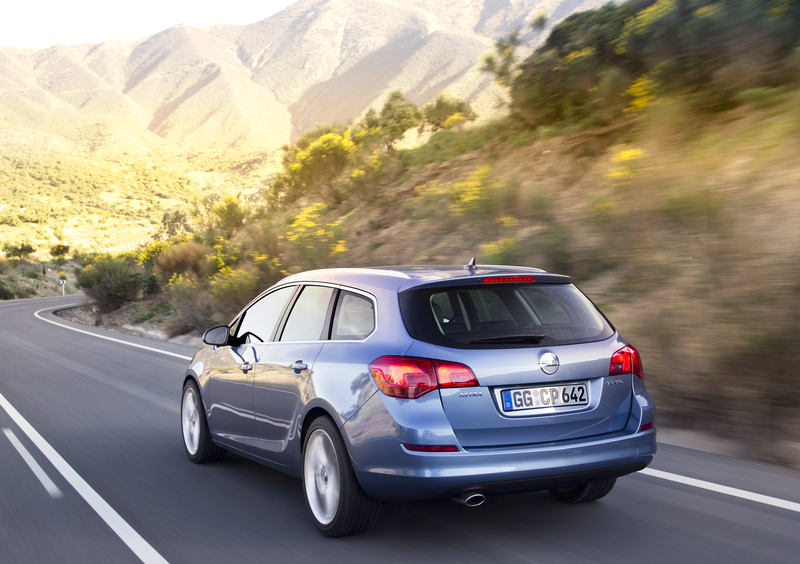 Opel Astra Station Wagon (2010-17) (4)