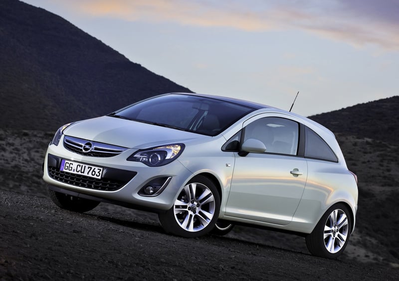 Opel Corsa (2006-15) (2)