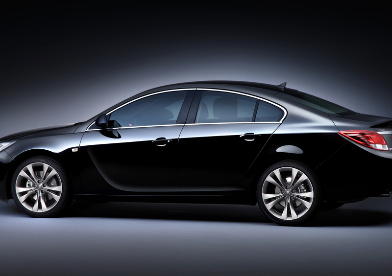 Opel Insignia (2008-17) (2)