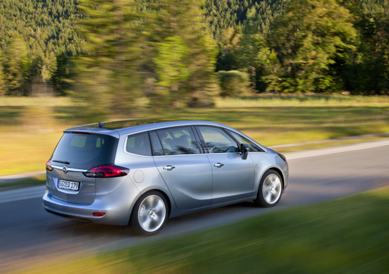 Opel Zafira Tourer (2011-16) (7)