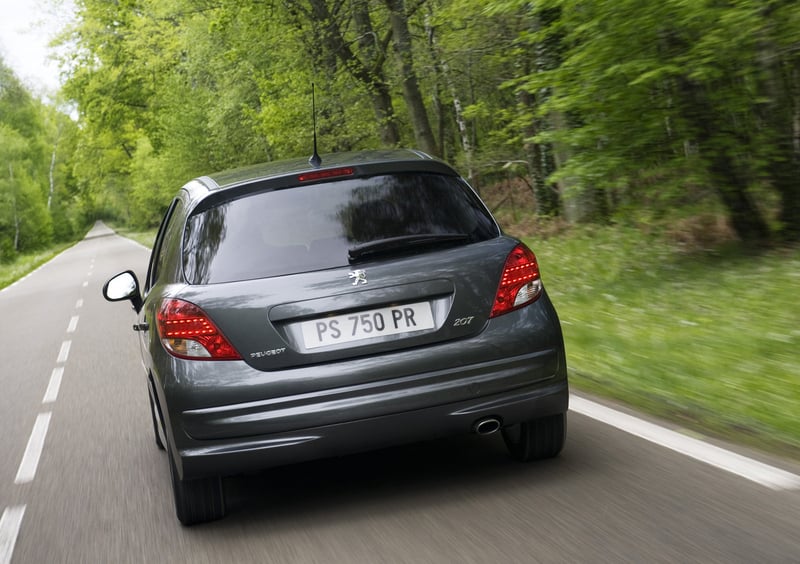 Peugeot 207 (2006-14) (7)