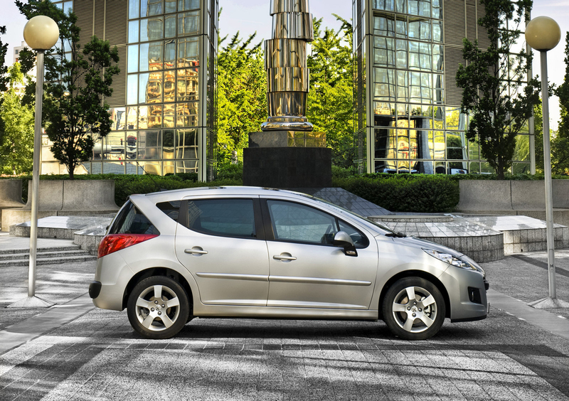 Peugeot 207 SW (2007-13) (5)