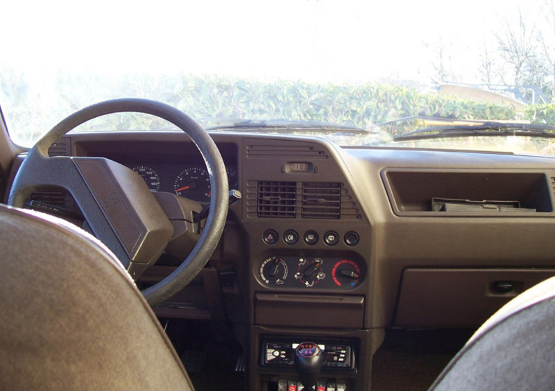 Peugeot 305 (1978-88) (2)