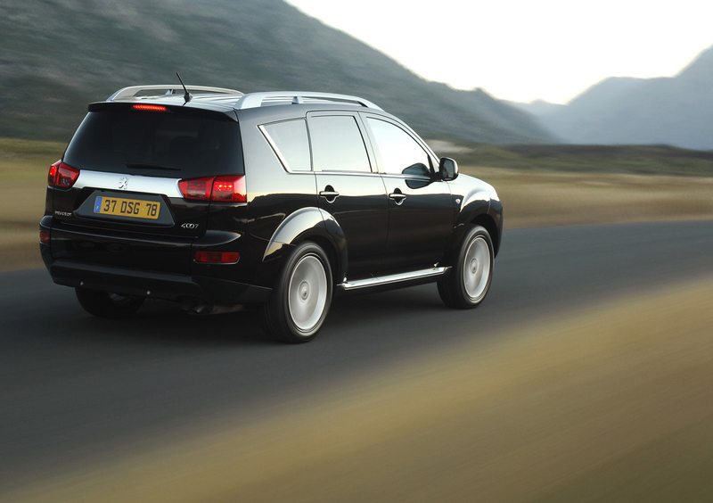 Peugeot 4007 (2007-13) (11)
