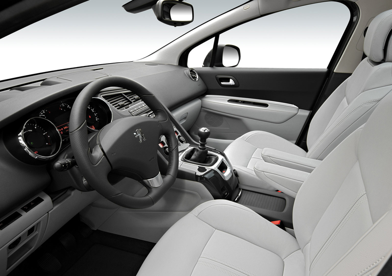 Peugeot 5008 (2009-17) (14)