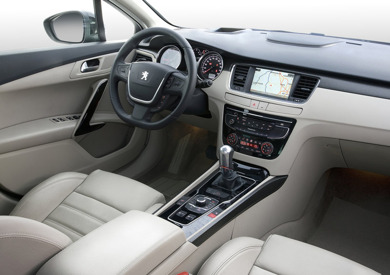 Peugeot 508 SW (2010-19) (7)