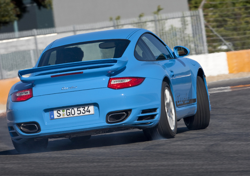 Porsche 911 Coupé (2004-11) (42)