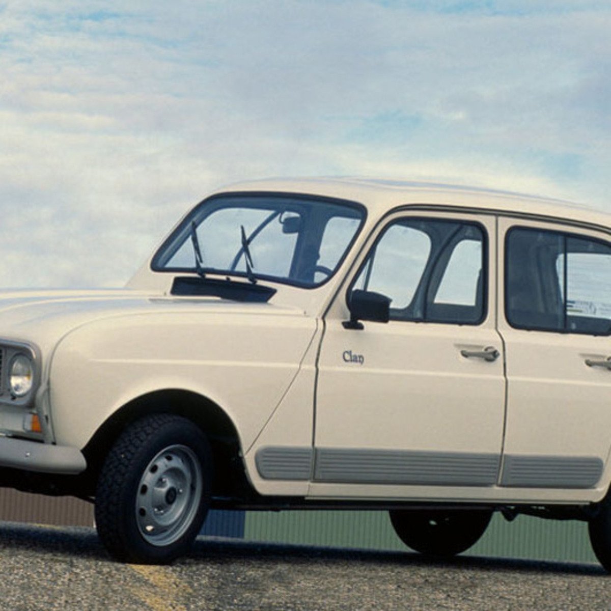 Renault 4