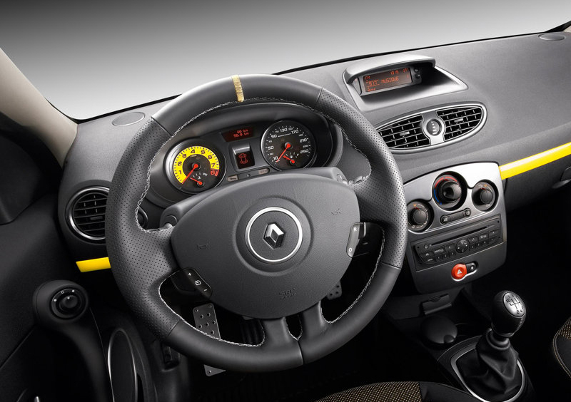 Renault Clio (2005-13) (19)