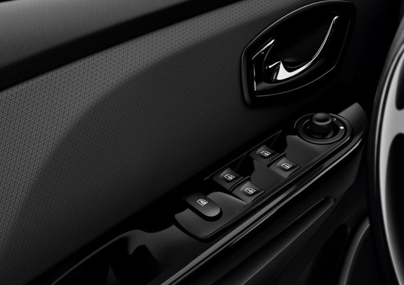 Renault Clio (2012-20) (14)