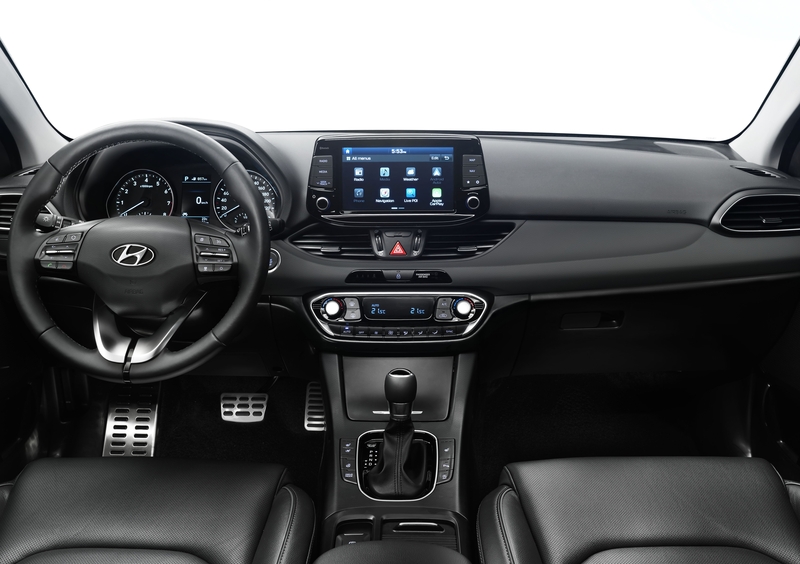 Hyundai i30 Station Wagon (2017-->>) (30)