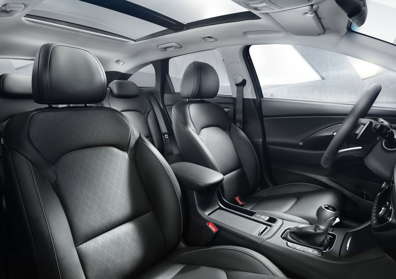 Hyundai i30 Station Wagon (2017-->>) (32)