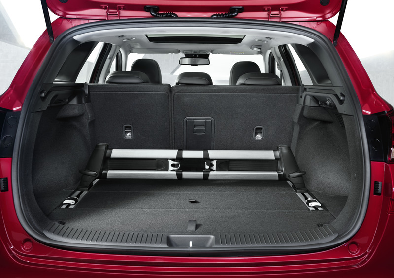 Hyundai i30 Station Wagon (2017-->>) (35)