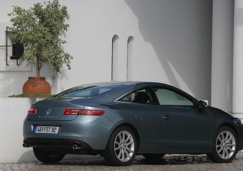 Renault Laguna Coupé (2008-15) (5)