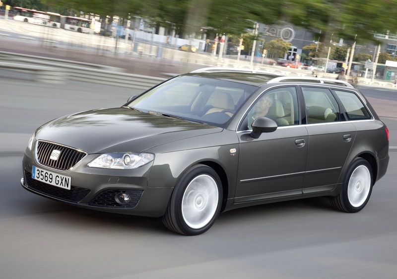 SEAT Exeo ST (2009-13) (3)