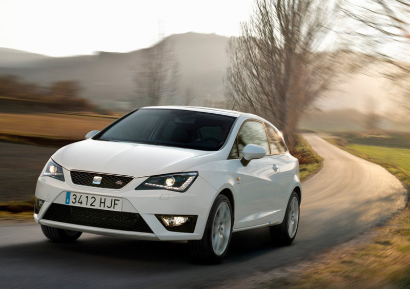 SEAT Ibiza SC (2008-17) (6)