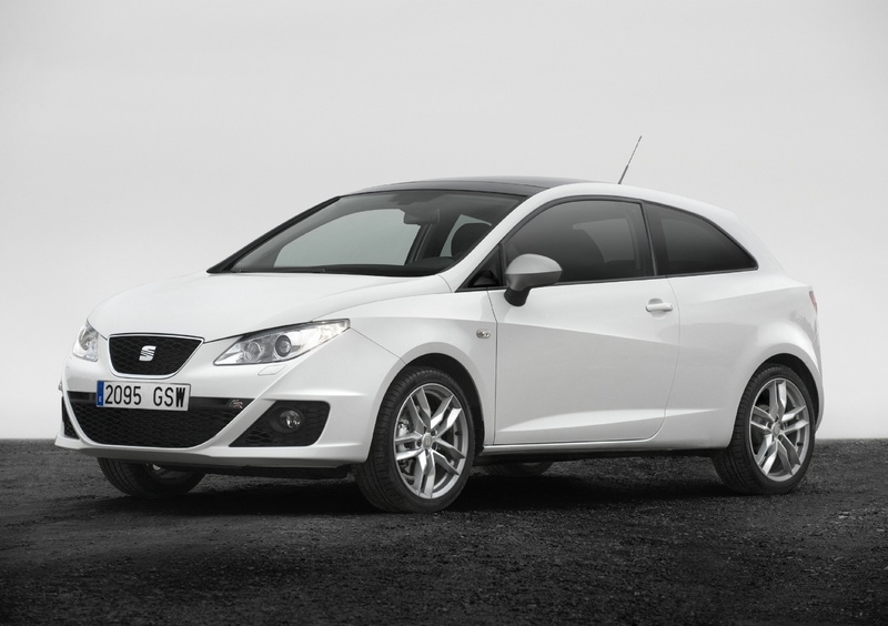 SEAT Ibiza SC (2008-17) (17)