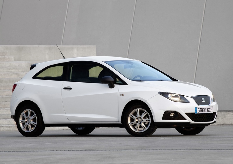 SEAT Ibiza SC (2008-17) (21)