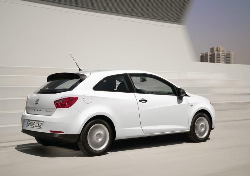 SEAT Ibiza SC (2008-17) (22)