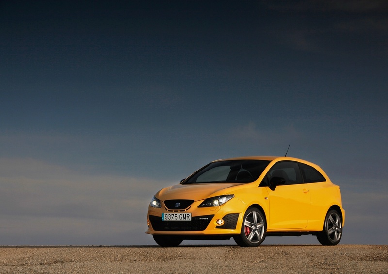 SEAT Ibiza SC (2008-17) (33)