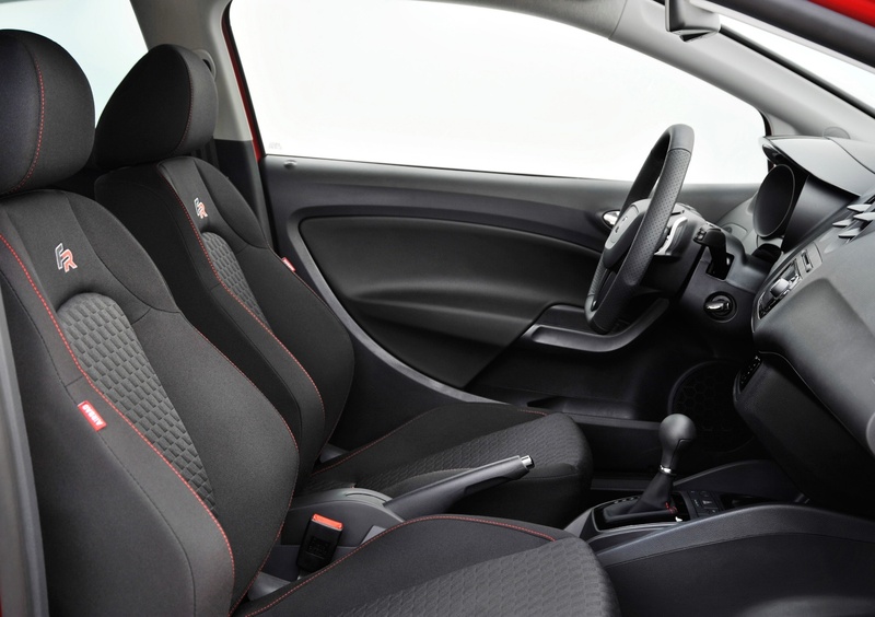 SEAT Ibiza SC (2008-17) (50)