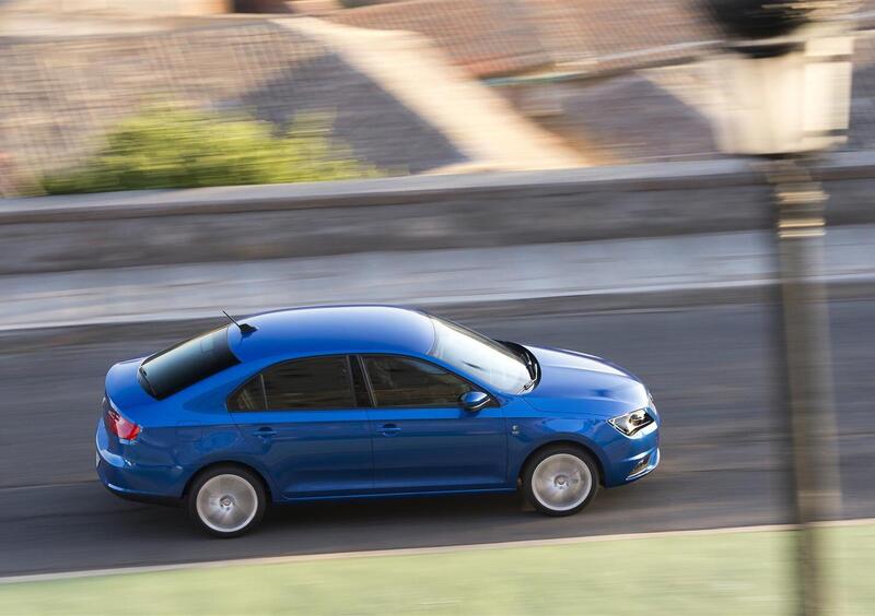 SEAT Toledo (2012-15) (4)